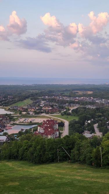 Hilton Grand Vacations Club Blue Mountain Canada Hotel Montanhas Azuis Exterior foto